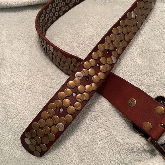 Belt - Picture 4 of 12